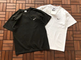 Продам футболки Nike x Stussy foto 2