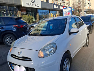 Nissan Micra foto 2