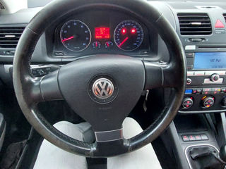 Volkswagen Golf foto 8