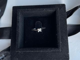 Кольцо с бриллиантом ZEN