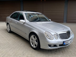 Mercedes E-Class foto 2