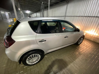 KIA Ceed Sw foto 5