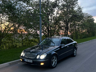 Mercedes E-Class foto 7