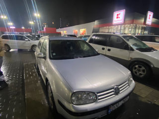 Volkswagen Golf foto 4