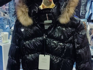 moncler foto 4