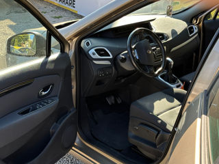 Renault Grand Scenic foto 10