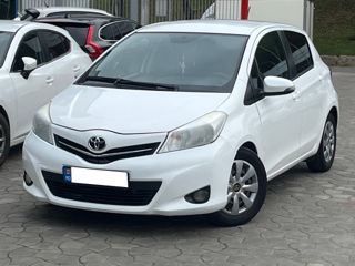 Toyota Yaris foto 3