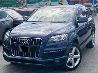 Audi Q7 foto 1