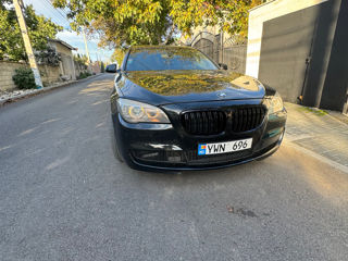 BMW 7 Series foto 4