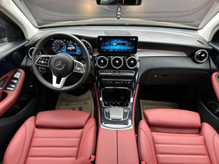 Mercedes GLC foto 9