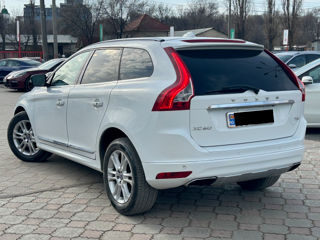 Volvo XC60 foto 3