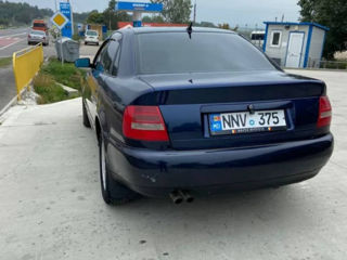 Audi A4 foto 7