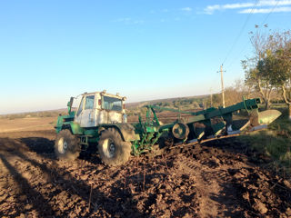 Tractor foto 4