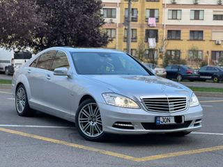 Mercedes S-Class foto 2