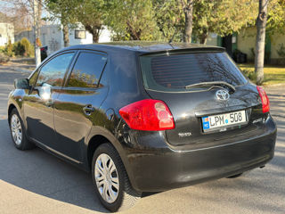 Toyota Auris foto 6