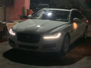 Jaguar Xf foto 3