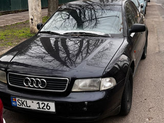 Audi A4 foto 2