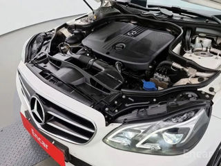 Mercedes E-Class foto 4