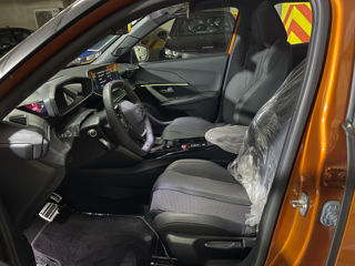 Peugeot 2008 foto 6