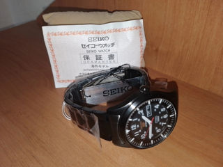 Продам оригинальные часы Seiko