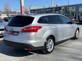 Ford Focus foto 4