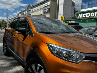 Renault Captur foto 2