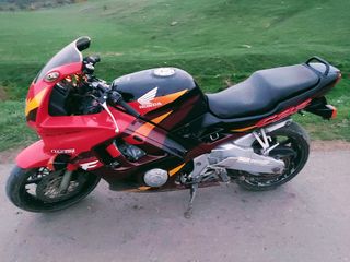 Honda CBR foto 5