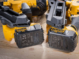 Acumulator / аккумуляторная батарея dewalt dcb184 xr li-ion 18v 5.0ah foto 4