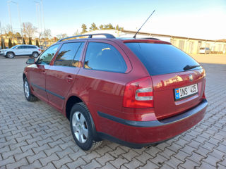 Skoda Octavia foto 4