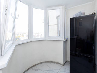 Apartament cu 3 camere, 71 m², Centru, Chișinău foto 5