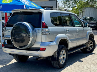 Toyota Land Cruiser Prado foto 3