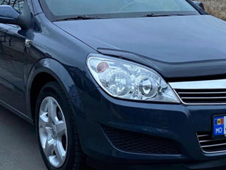 Opel Astra foto 4