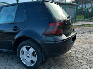 Volkswagen Golf foto 4