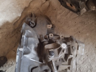 Продаю запчасти  бу на легковое авто foto 3