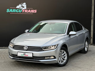 Volkswagen Passat foto 1