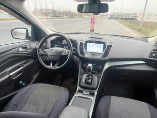 Ford Kuga foto 9