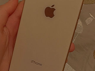 Iphone 8. А также интересен обмен ! foto 1