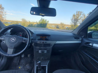 Opel Astra foto 4