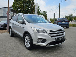 Ford Kuga foto 3