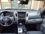 Mitsubishi Pajero Sport foto 5