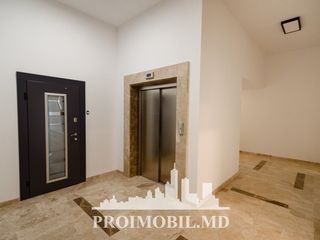 Apartament în Centrul capitalei, 2 camere, variantă albă, 76 mp! foto 4