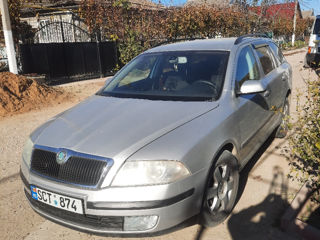 Skoda Octavia foto 3