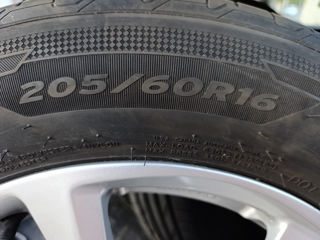 205 60 16, 2021 Hankook vara Korea 95% foto 5