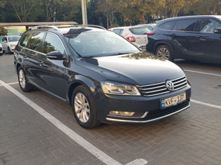 Volkswagen Passat foto 2