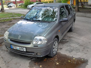 Renault Clio foto 6