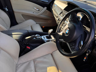 BMW 5 Series foto 6