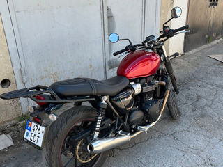 Triumph Street Twin 900 foto 3