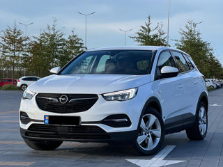 Opel Grandland X foto 2