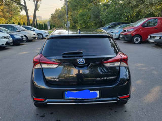 Toyota Auris foto 8