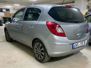 Opel Corsa foto 4